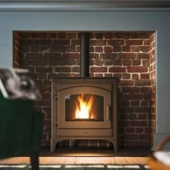 Pelletofen MCZ DECÒ Air 8 M1+ 8 KW -Top Fram Geschaft Pelletofen MCZ DEC Air 8 M1 ambient2 1600x1600