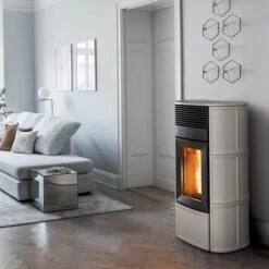 Pelletofen MCZ SUITE Comfort Air 12 UP! M3 11,9 KW -Top Fram Geschaft Pelletofen MCZ SUITE Comfort Air 12 UP M3 Salz und Pfeffer Ambient 1600x1600 1